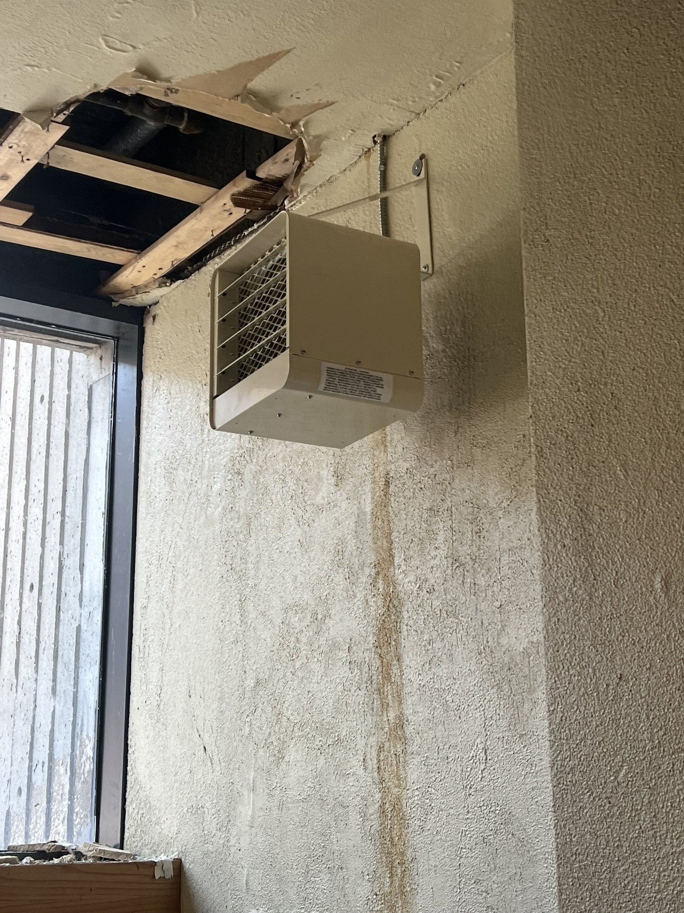 Renovation electrical wiring